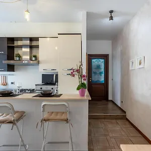 Apartament Sara's Nest Near The Vatican, Rzym