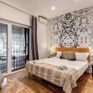 Apartament Romantic Piccolomini Lux, Rzym